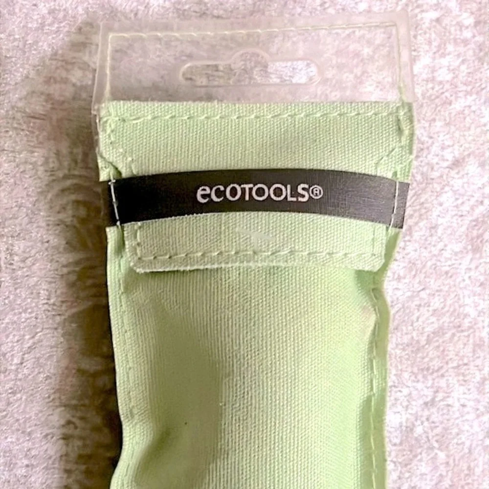 Brand New Set of 2 EcoTools Makeup Brushes Full Powder Blending & Bronzing